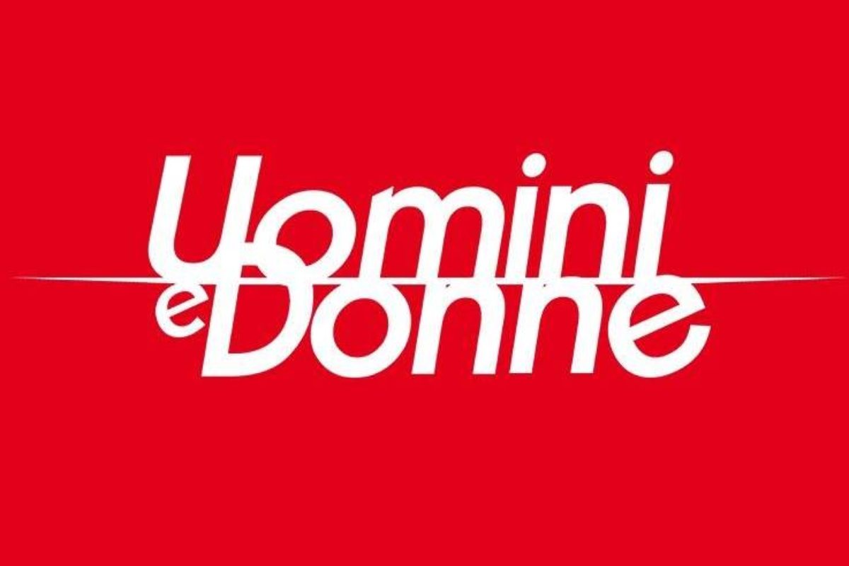 Uomini e Donne proposta di matrimonio